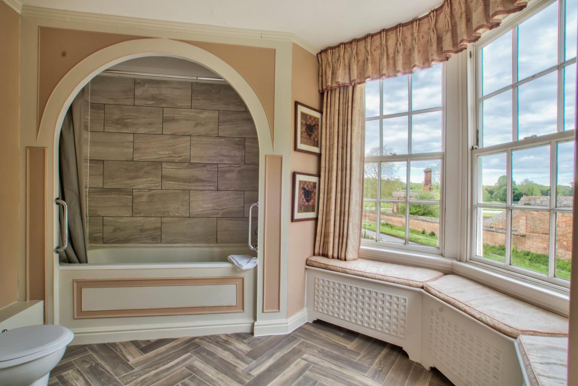 Abbey House By Group Retreats Villa Saffron Walden Exterior foto