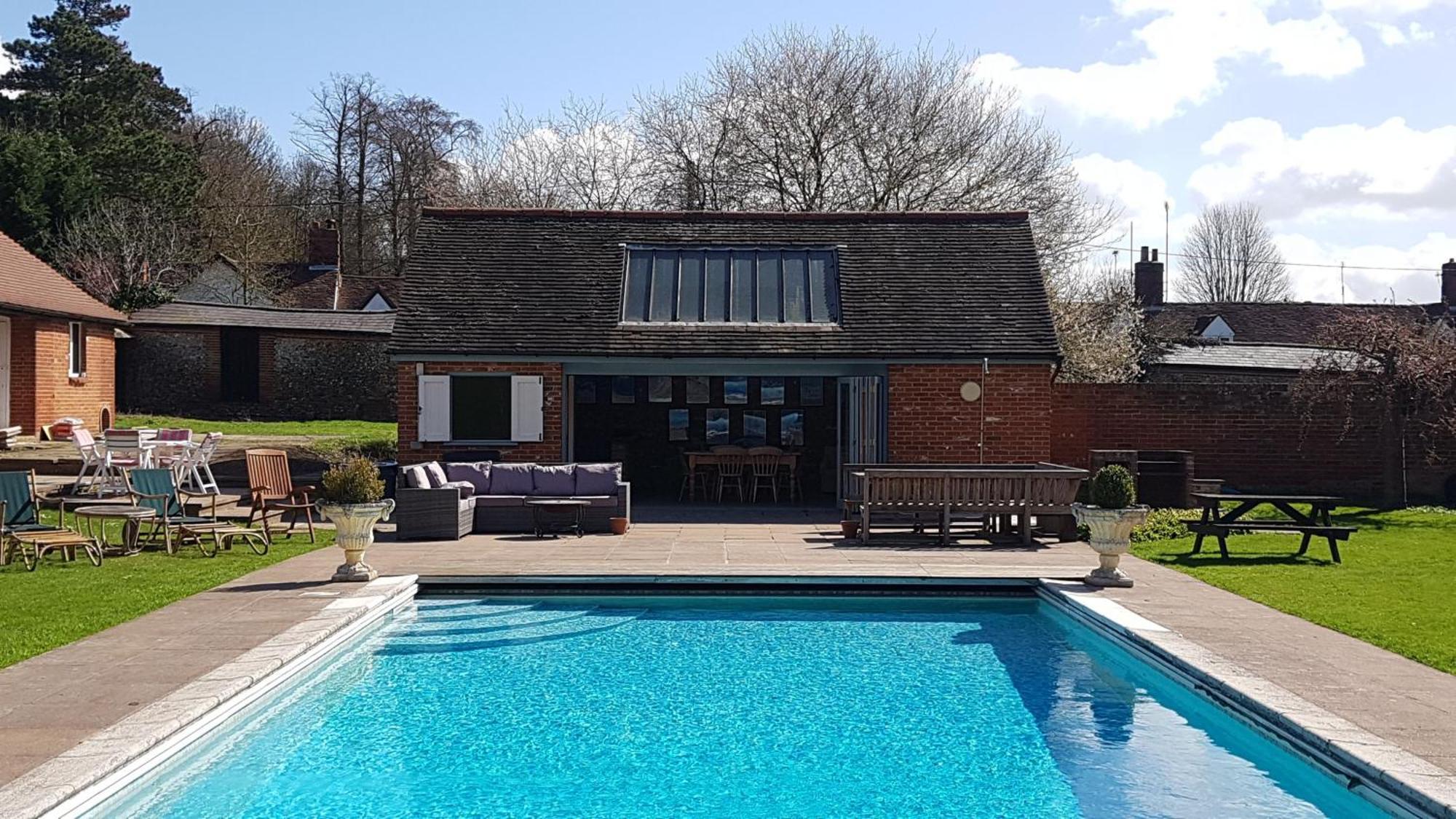 Abbey House By Group Retreats Villa Saffron Walden Exterior foto